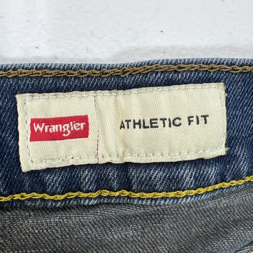 Wrangler Jeans Mens Blue Athletic Fit Premium Quality Medium Wash Denim 30 X 30 - Picture 10 of 16